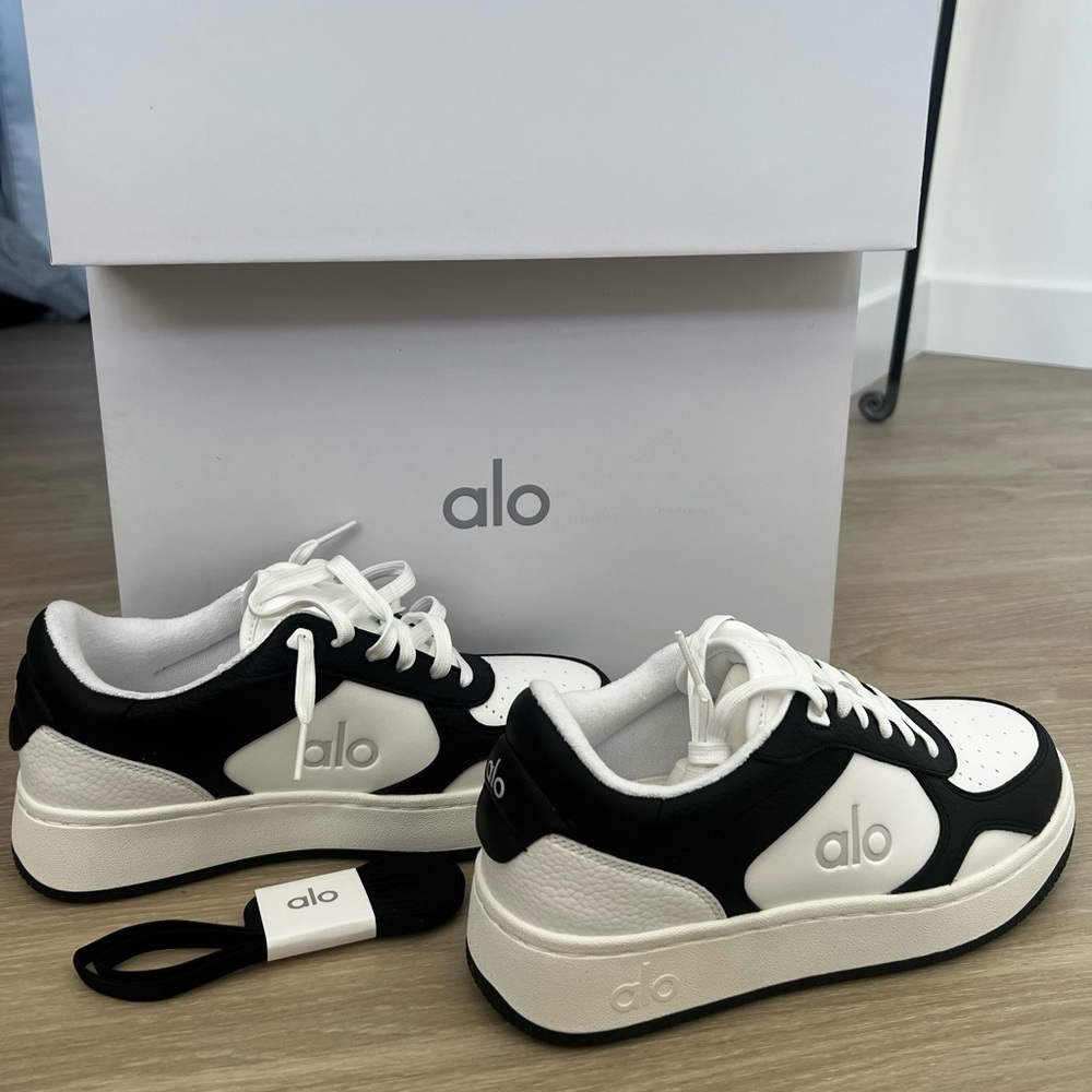 BRAND NEW WITH BOX ALO x 01 Classic Black/White tennis shoes size 7!!